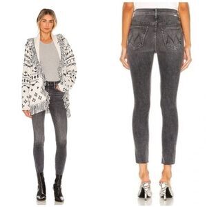 MOTHER The Stunner Ankle Fray Jeans in Friday The 13th Denim Casual Size 25